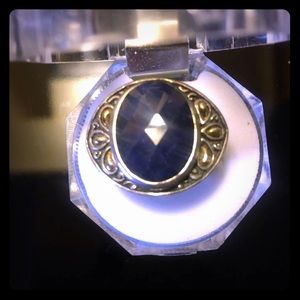 18K And Sterling Silver - Gorgeous ring